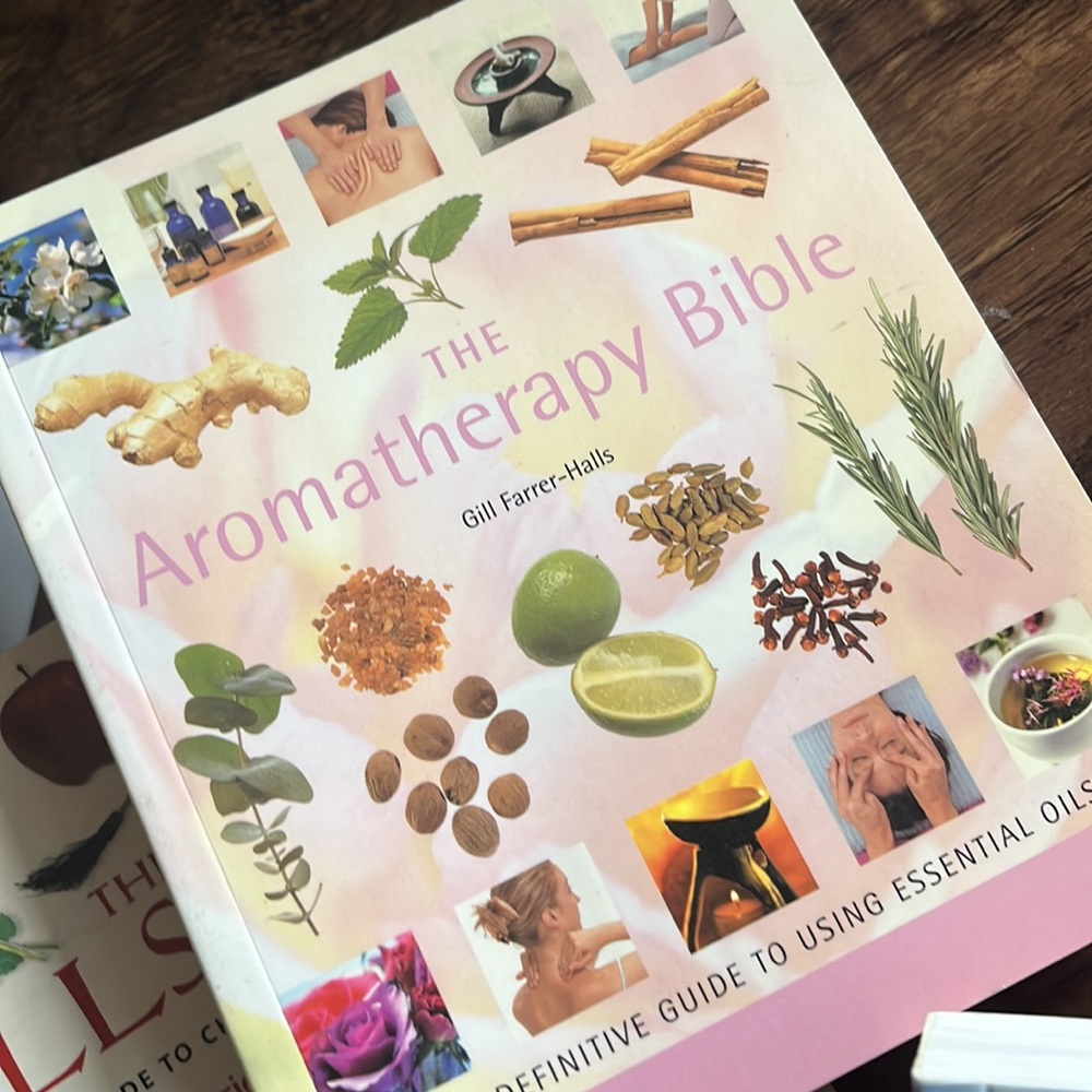 ✨The “Bible” Collection✨ - Picture 6 of 9